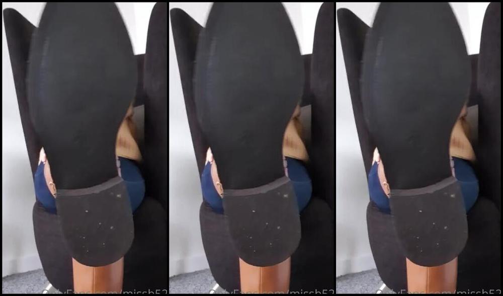 Miss B Nicknamed Missb52S Onlyfans 10 03 2020 Walford Nylons And Leather Boots