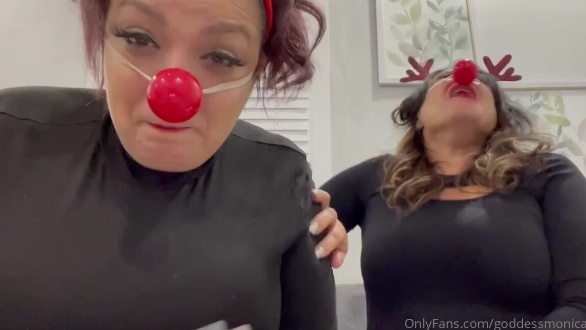 Goddessmonica00W Onlyfans Heavenly Merlot Reindeer Sneezingp