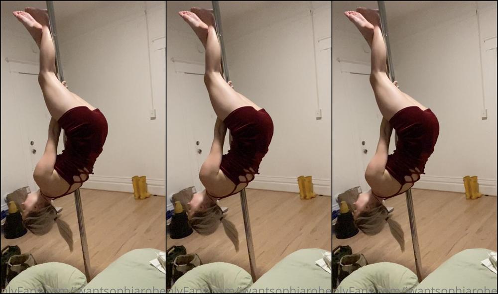 Sophiabanggs 917109137 09 18 2020 Working On My Dance Moves Xoxo