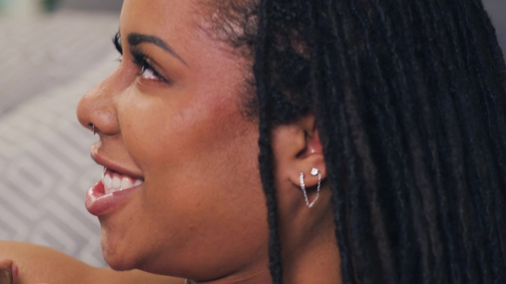 Ebony, Lesbian, Orgasm, MILF, StrapOn, Pussy Licking, Masturbation, Kissing Casey Calvert, Kira Noir - Write What You Dont Know SiteRip