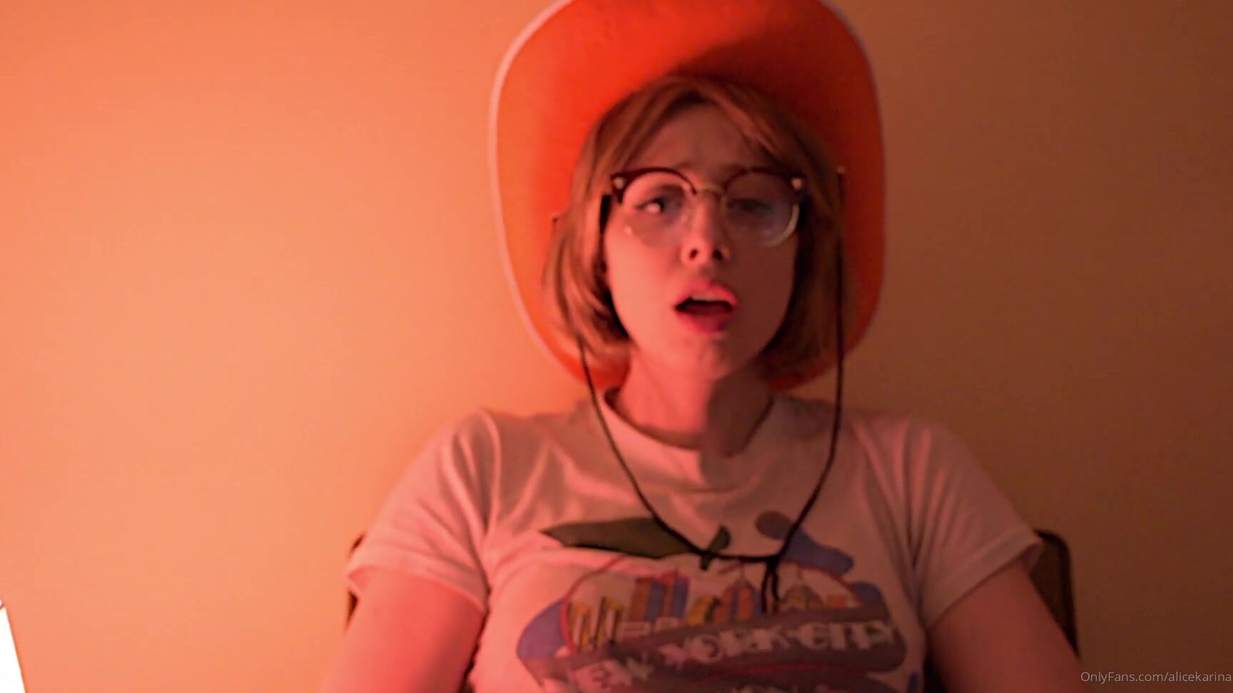 Alicekarina I Used To Dream About Moving To Some Middle Of Nowhere Desert Town And Opening My Own One