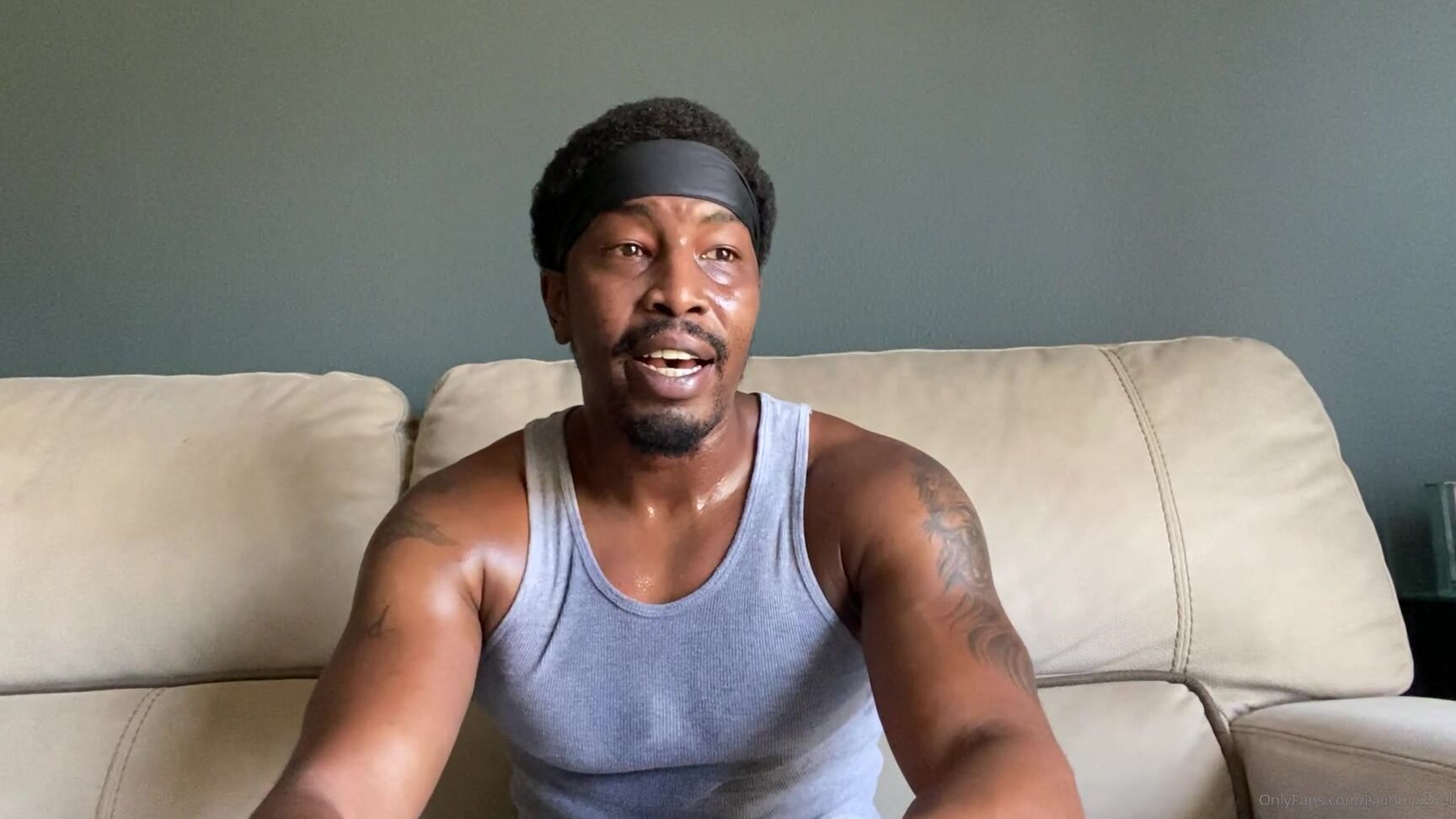 Isiahmaxwell Here S Your Daily Vlog