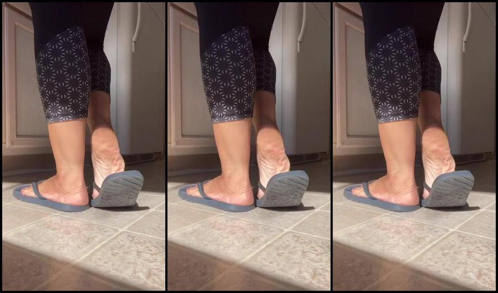 Sexyfeet47 Onlyfans Good Morning Sexy Flip Flops And Soles Teaser To Start Your Saturday Full Clip Available Dm If Yo