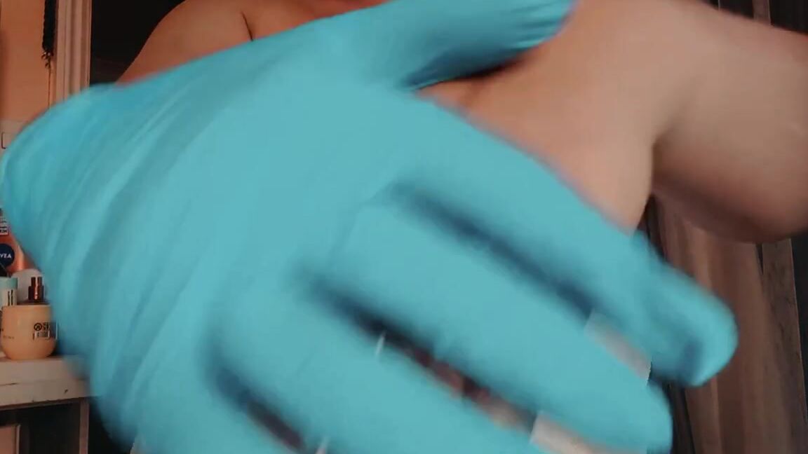 Alex Keeper Nicknamed Alexkeepercrazysexylife 02 24 2024 Onlyfans Video For My Glove Lovers This Is Just A Soothing Skin Glove Rub Down