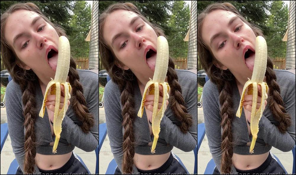 mckatenz-31-07-2020-624320486-pov-you-and-your-girlfriend-are-trying-to-have-a-peaceful-innocent-lunch-on-the-patio-but