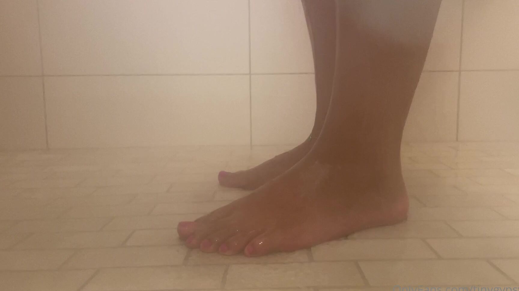 Tinygypsyfeet Minutes In The Shower With Me Things Get Steamy