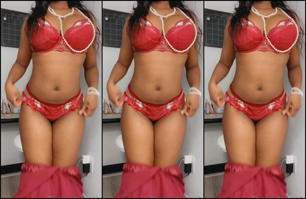 Thejaydajacobs Find Out What Miss Jacobs Is Hiding Underneath Her