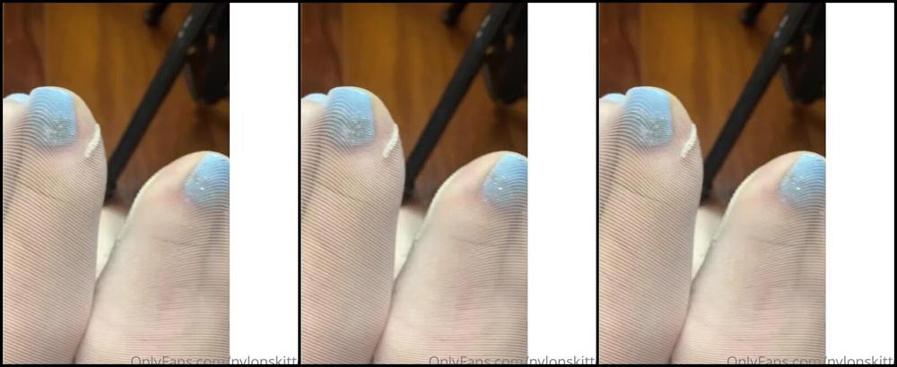 Nylonskitten Nicknamed Nylonskitten 11 22 2020 Onlyfans Video And A Little 1 Min Vid To Show You A Better Look Of My Nylon Feet