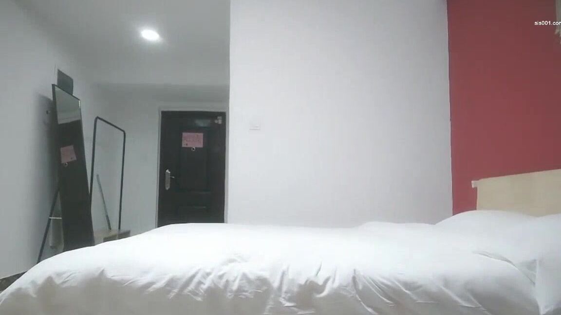 Asian Domestic Zone Self Filmed 06770