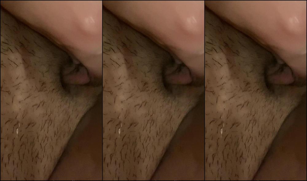 nataliemonroe-25-05-2020-360131153-i-want-you-to-run-your-big-soapy-fingers-between-my-little-lips-leave-a-like-if-you-enjoy