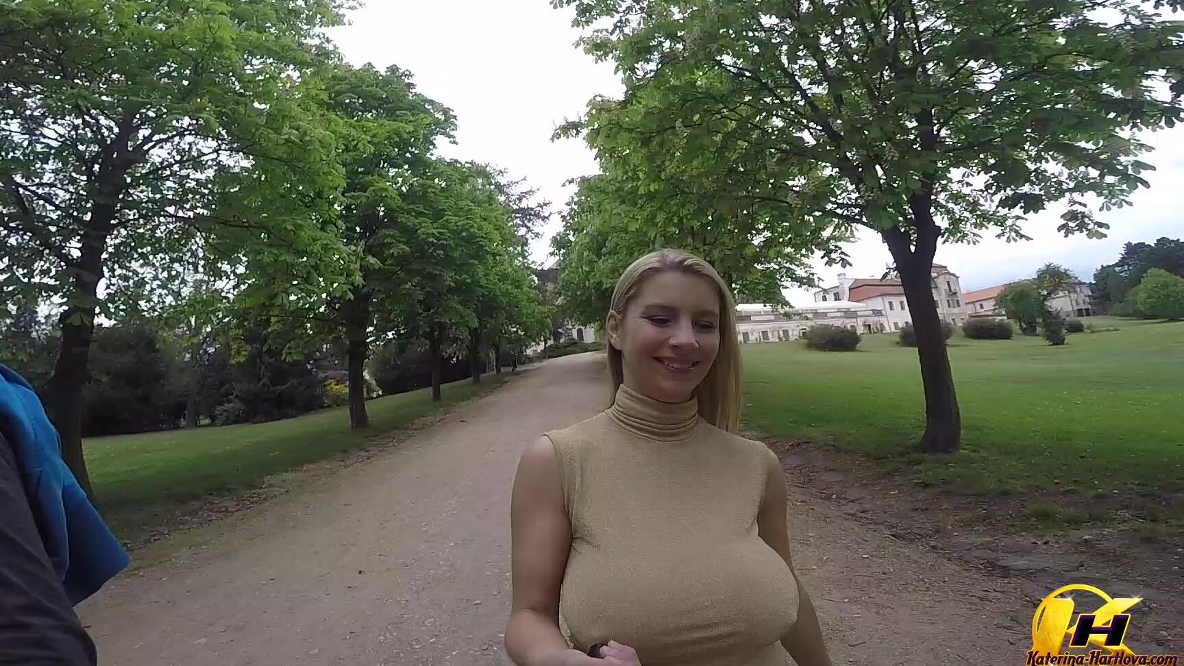 Katerinahartlova Public Naked Bouncing Boobs And Intervie Manyvids