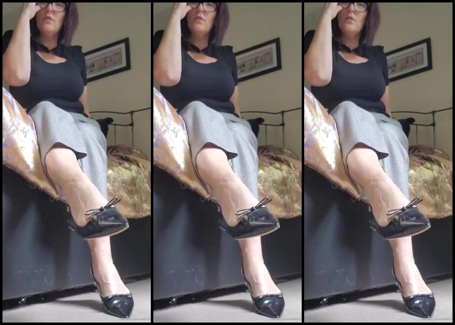 Miss B Nicknamed Missb52S Onlyfans 06 30 2022 I Should Not Have Dusty Shoes Boi