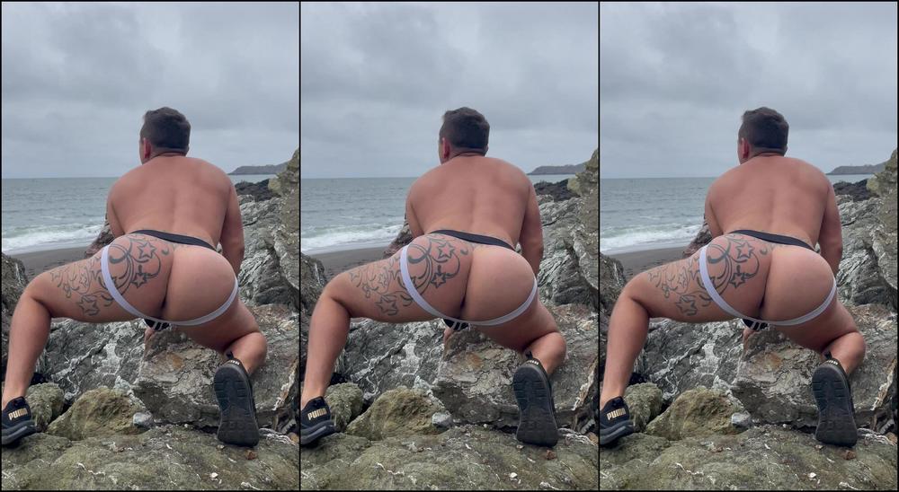 Arias Sf 2625929123 10 03 2022 I Love My Fat Ass