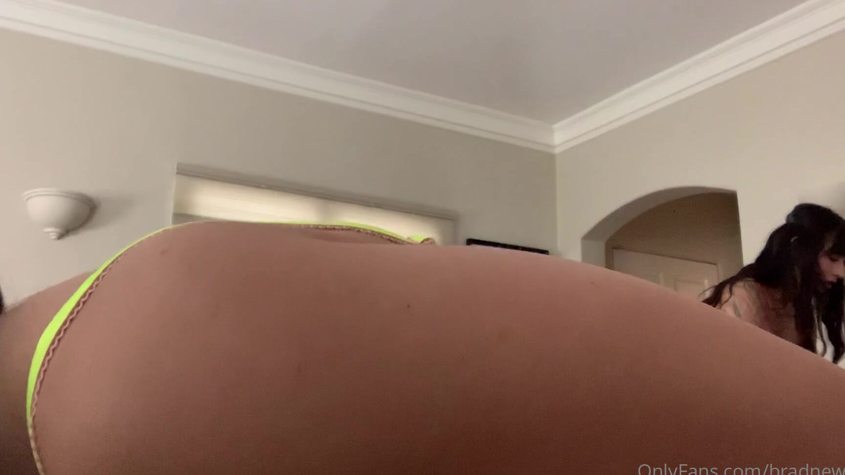 Bradnewman Ten Mins With Five Beautiful Women