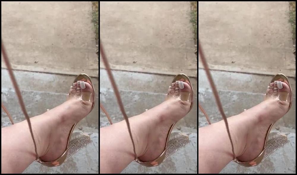 Aminamarie Onlyfans I Need A Pedi So Bad