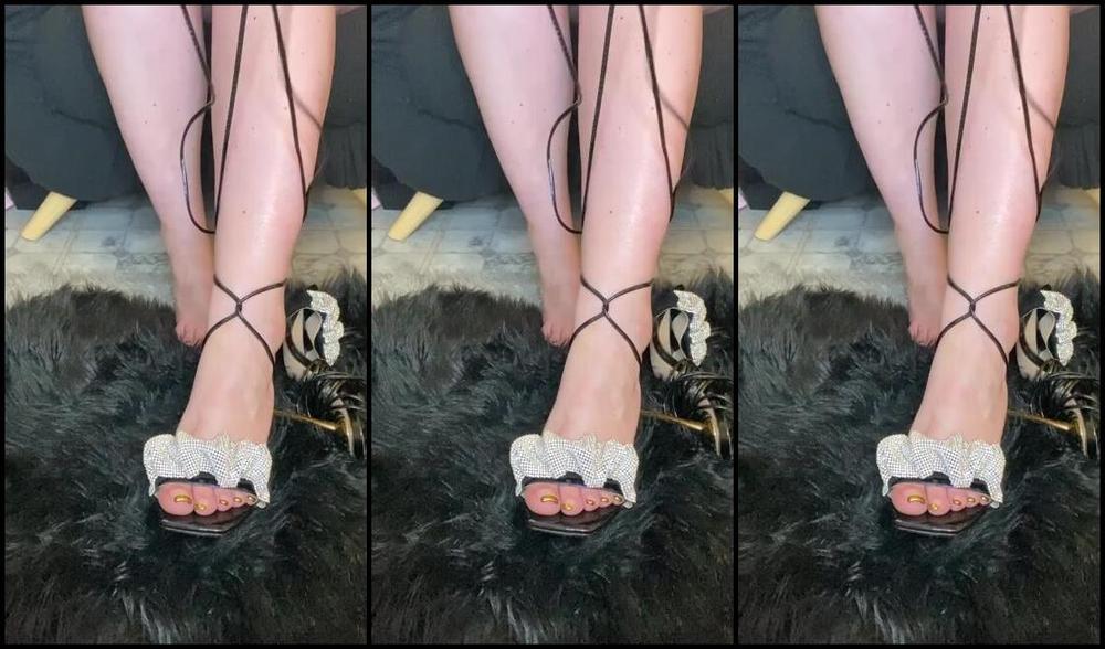 Anushkavelvet Onlyfans Come And Watch Me Try On My Gorgeous New Open Toe Heels