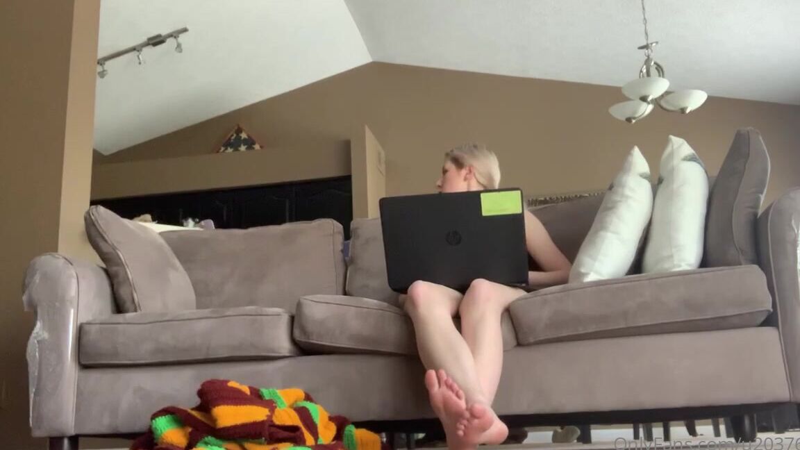 Kandicalico Giantess Pov