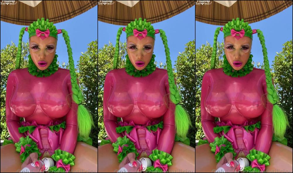 Mfetilicious Giving My Rubber Pussy The Right Treatment It Deserved During The Hot Summer Days In Fran