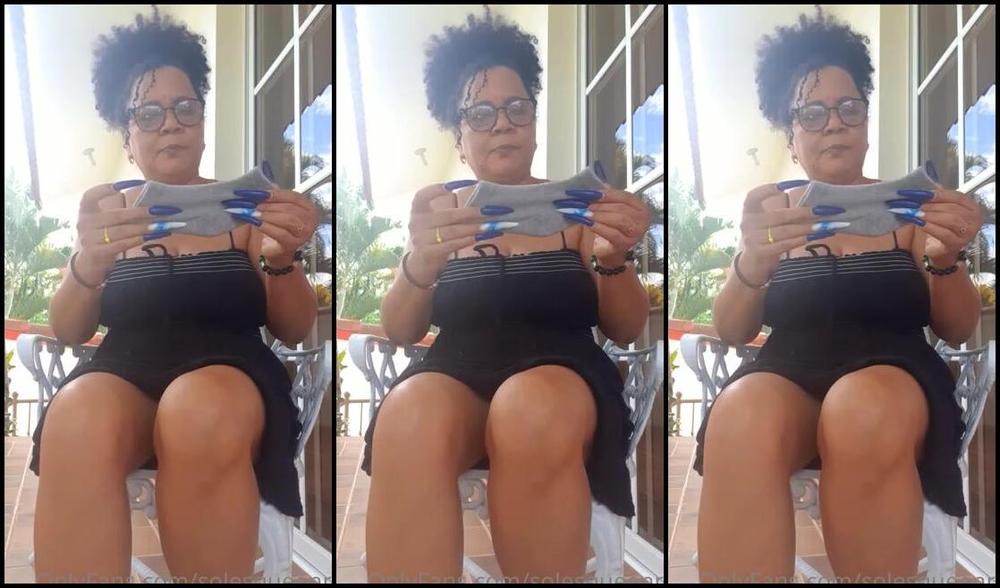 Meryann Aka Solesqueenrd Onlyfans One More Post Guys Tease Feet And Pedi Socks