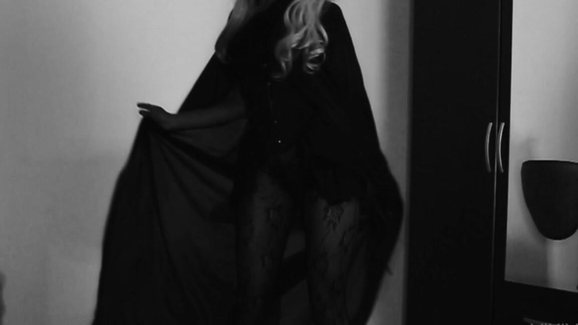 Cosplay, Erotic Dancers, Fishnets, Halloween, High Heels vixi vee free horny witch 2 min teaserintro ManyVids