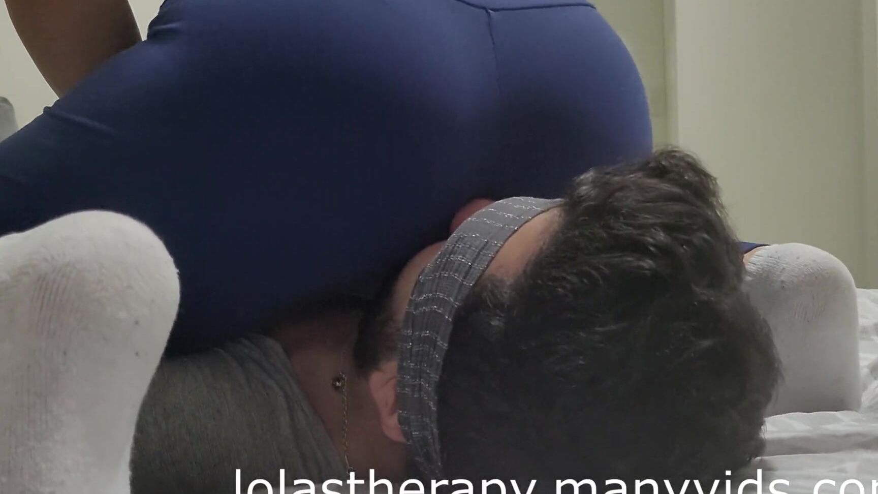 "LolasTherapy" Ass Smothering, Smother, Pussy Eating, Femdom, Facesitting, Face Sitting, Fart, Farting, Face Fart, Face Farting, Armpit, Armpit Licking, Feet, Feet Licking, Feet Fetish, Feet Sniffing, Suggest LolasTherapy After gym sweaty smothering 