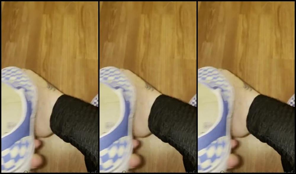 Servingbarefeet Aka Servingfet Onlyfans New Vans Who Disssss Thank You To The Special Fan Who Bought Me New Vans I So Desperately Neede 1