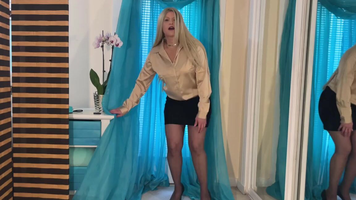 Tabithaxxx Satin Feels So Sexy Custom N2