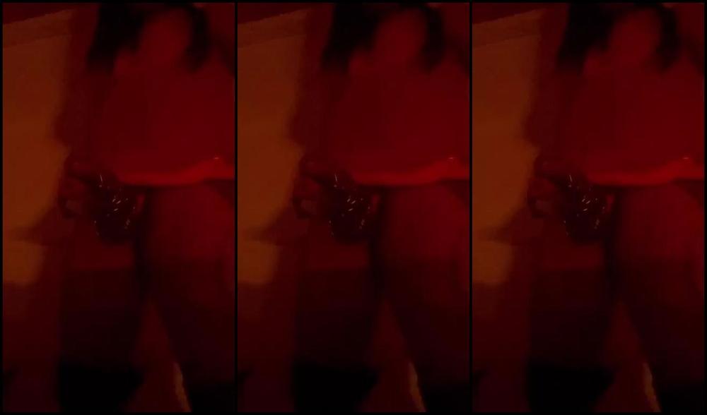 Belatransfet 3126751925 12 15 2023 Qualcuno Che Mi Aiuti A Decorare