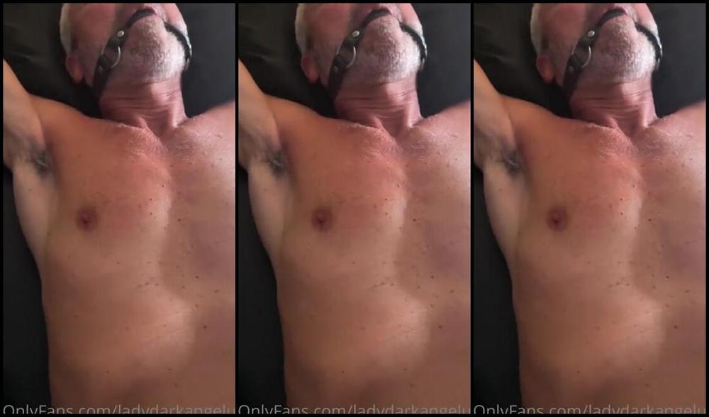 Ladydarkangeluk Onlyfans Ha Ha Ha Having A Laugh At Waxing A Slave With My Friend