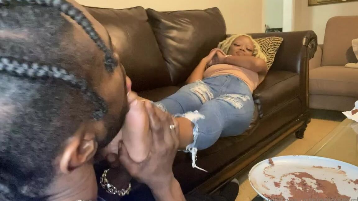 Enjoyyourfetish Onlyfans Prettygirlpetite13P