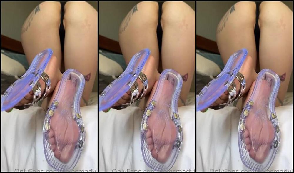 Solesmad Fetish Queen Aka Solesmadvip Onlyfans Happy Tuesday My Dears Its So Funny To Find Out That My Neighbor Across The Street Has A Foot Fet