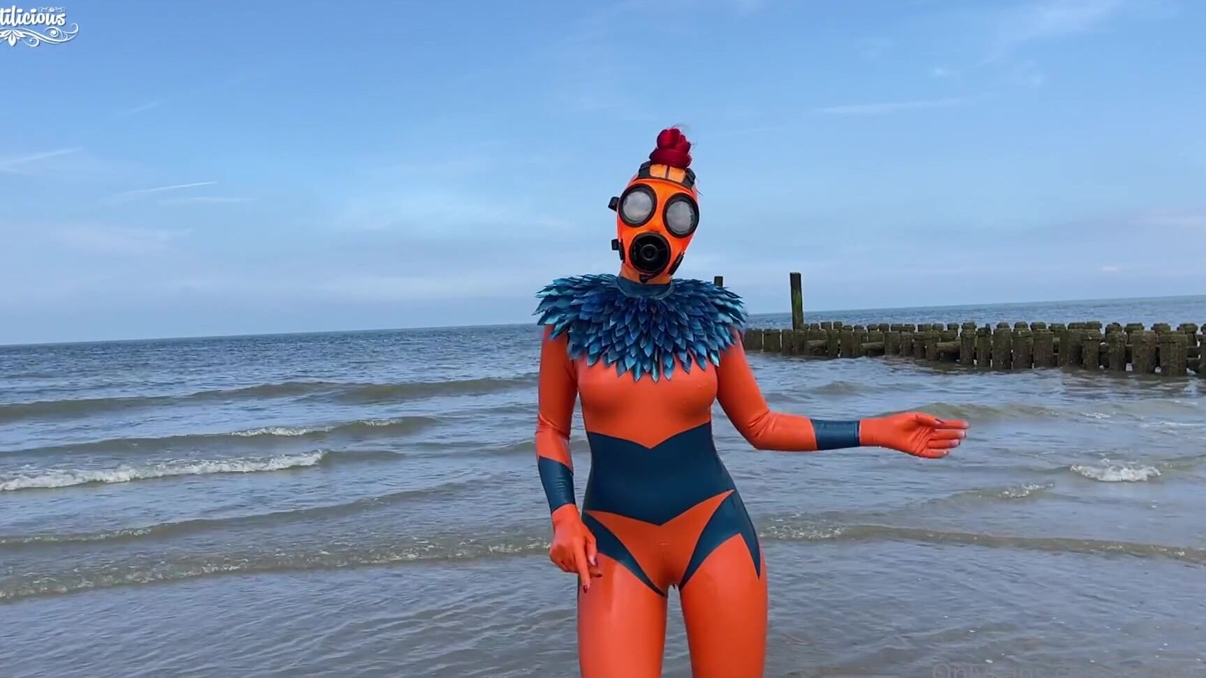 Mfetilicious Gas Mask At The Beach In Slowmotion I Really Like This Color Combinatio