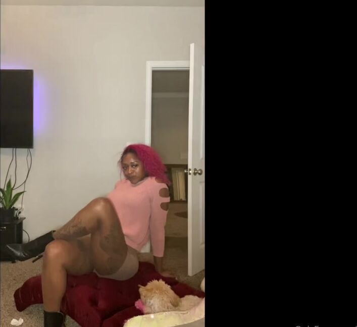 Tierradoll Onlyfans This Was A Custom That I Call Lotto Ticket Nylons Cross Legs Humiliation