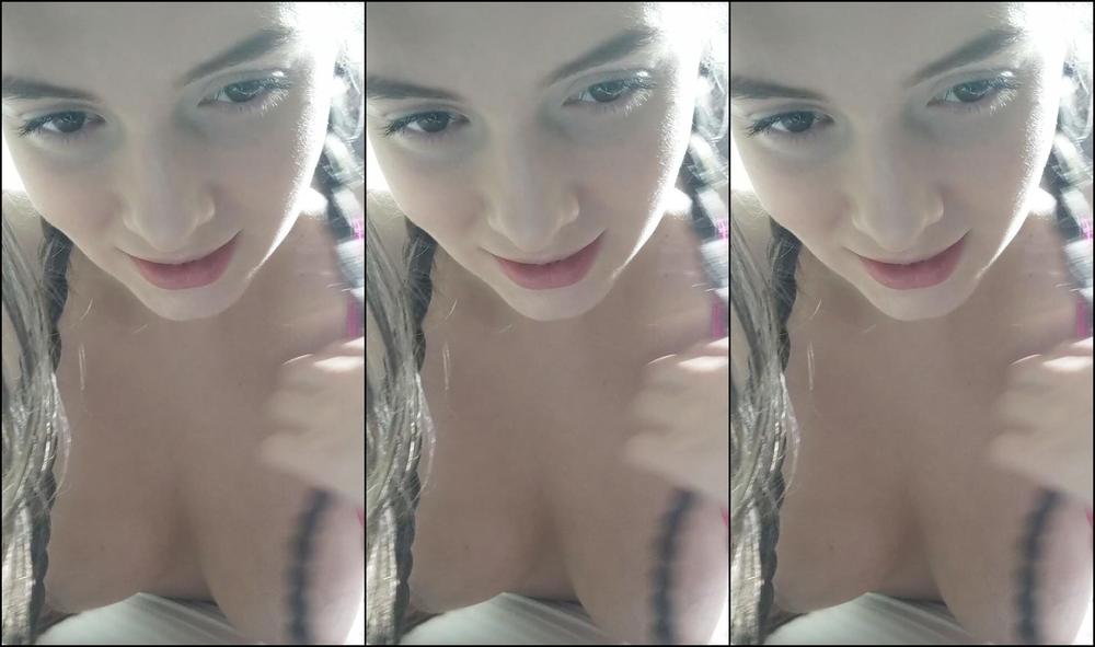 Mandykaynxtdoor A Close Of Video Of My Face While I Get Fucked In My Ass