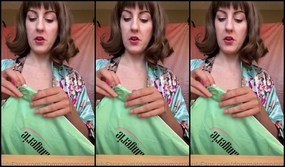 Ms Tomorrow Nicknamed Dommetomorrow Onlyfans Opening A Gift That Came In The Mail