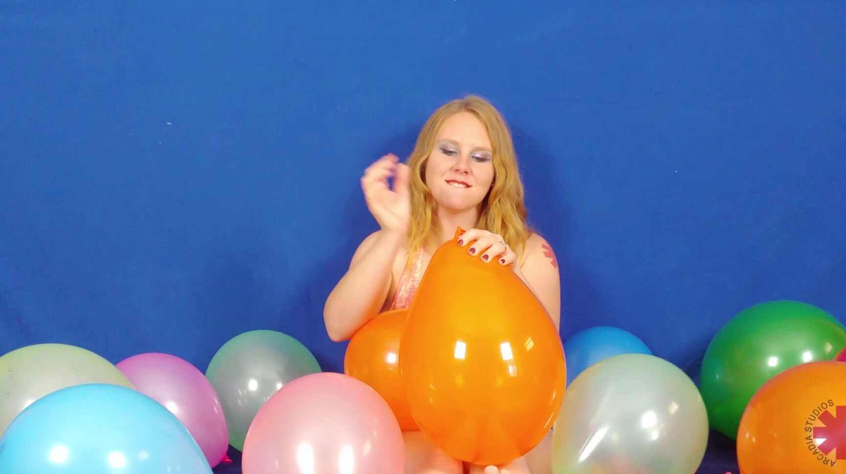 Daniarcadia Balloon Pop Time