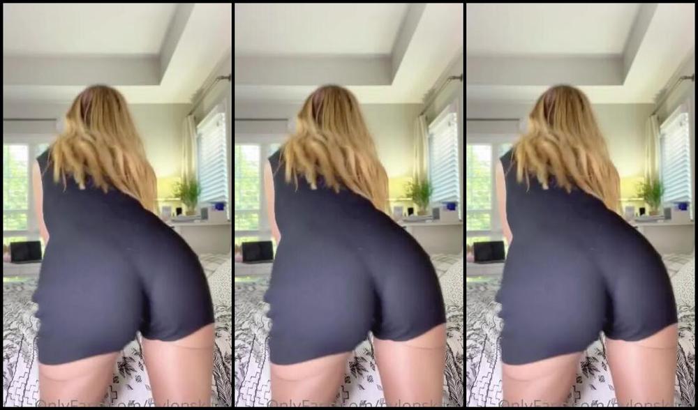 Nylonskitten Nicknamed Nylonskitten 08 30 2022 Onlyfans Video Romper Amp Pantyhose Happy Titty Tuesday G