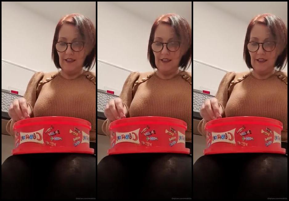 Miss B Nicknamed Missb52S Onlyfans 12 20 2020 Im Going To Force Feed You All These Chocolates