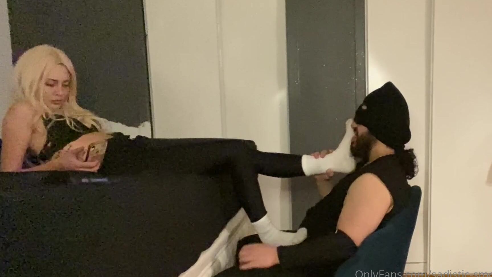 Sadistic Smother Alexis Cleaning Dirty Boots Marathon Socks Hd P Mistress Alexis Just Completed