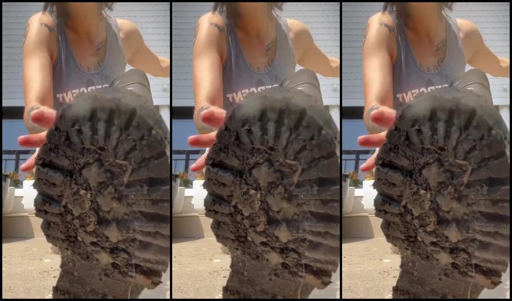 Goddess Mommy Svetlana Nicknamed Yourgoddesssvetlana Onlyfans Video Yes