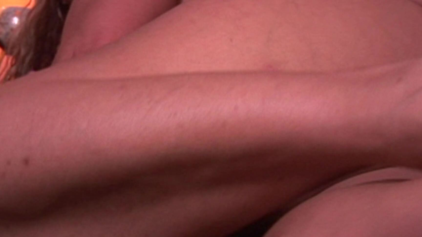 Emmagold Squirting Is In The Mouth