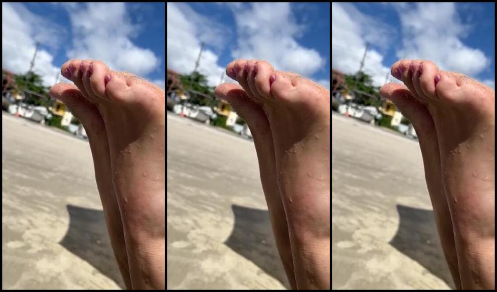 Caliupe Feet Nicknamed Caliupe Feet Foot Fetish 03 27 2024 Onlyfans Video What Would You Feel And Think If You Saw Me Like This On The Beach Showing