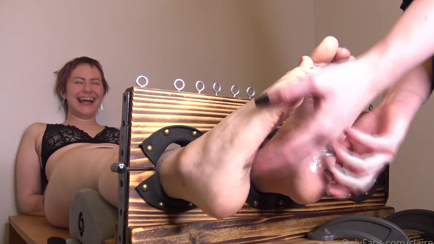 Clairecoda Valerie Mars Arguablyerotic Came To Visit Me In My Dungeon At The Tickle Room S Studio She Was S