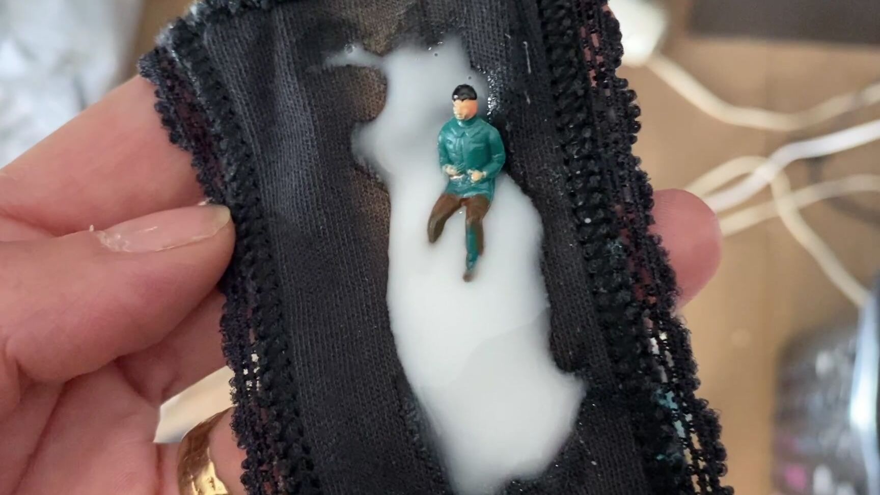 Queenmothersoles Upskirt Giantess Teacher Finds Tiny