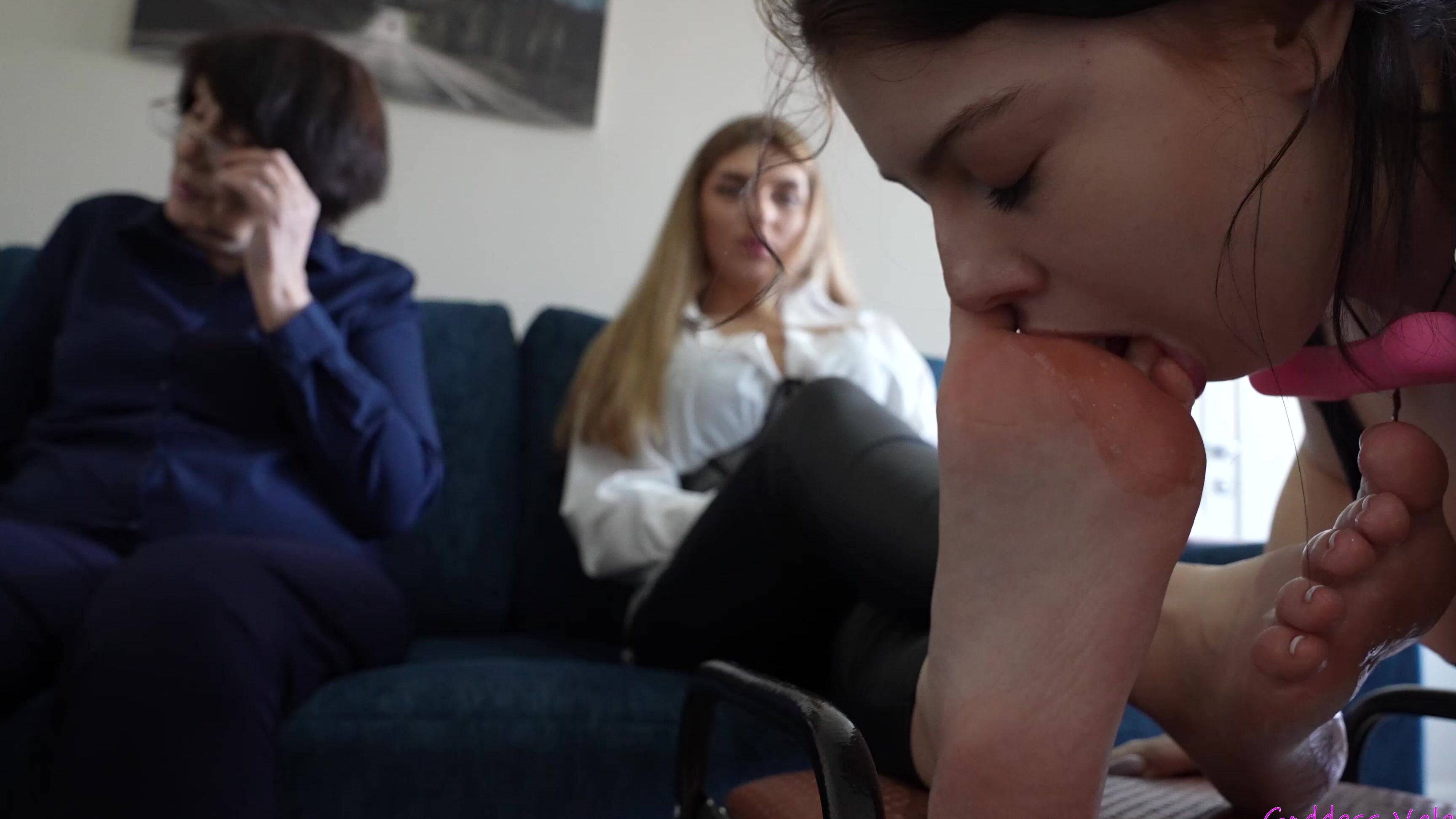 Goddess Valeria This Whore Ate My Skin From My Heels This Whore Is Good Be Like This Whore K