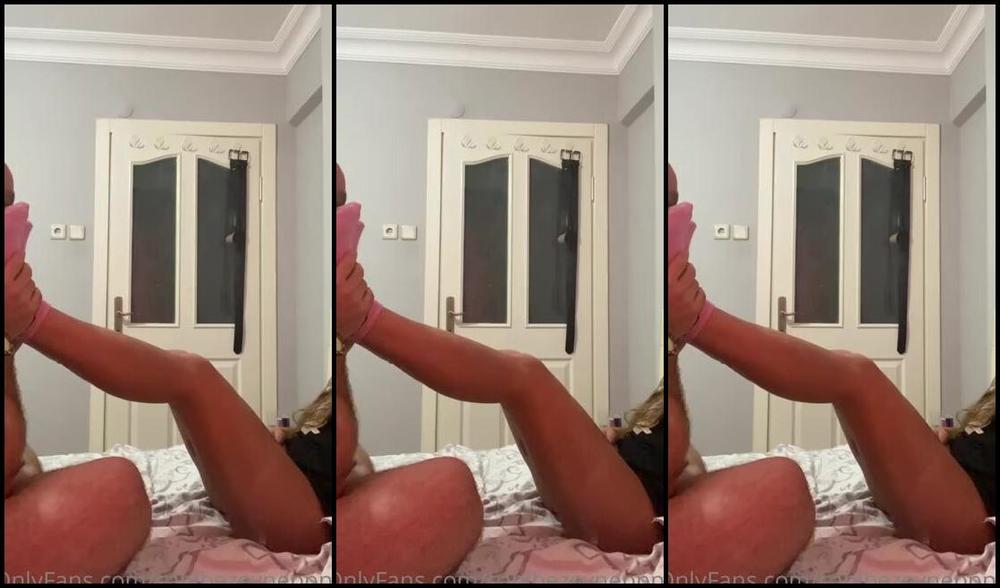 Sahibezeynepppp Onlyfans Sohbet Ederek Seans Verdik Bugnde Ok Sevindi Yaaap