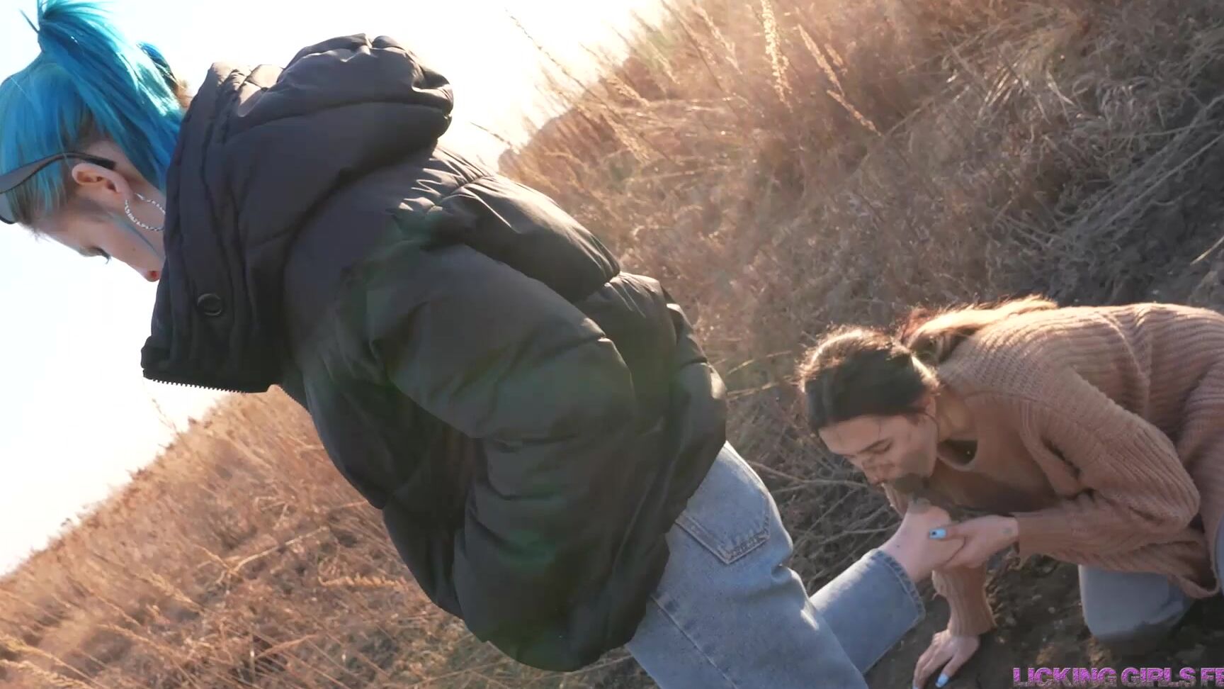 Licking Girls Feet - AURORA - Eat the dirt off my feet bitch Clips4Sale