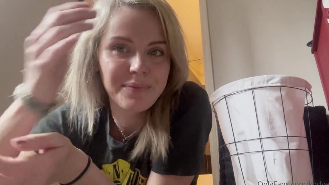 Kodyevans Onlyfans Just A Self Hand Gagging Video For Your Wednesday Selfhandgag Handgag