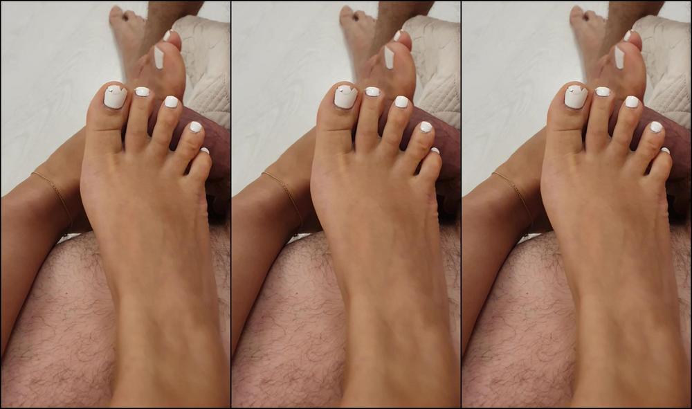 Ezada Tabootuesday Exclusive Cuckold It S Feeding Time For You My Cuckold Dinner Is Served