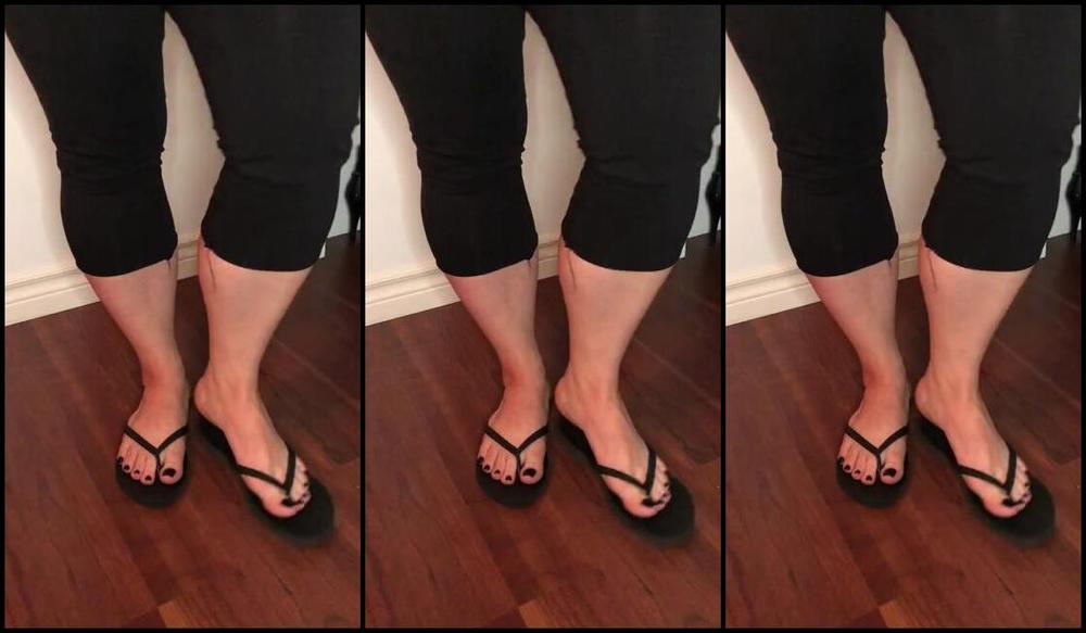 Caroline Aka Feetsiecakes Onlyfans More Flip Flops For The One Who Complained About The Lack Of Flip Flops You Know Who You Are